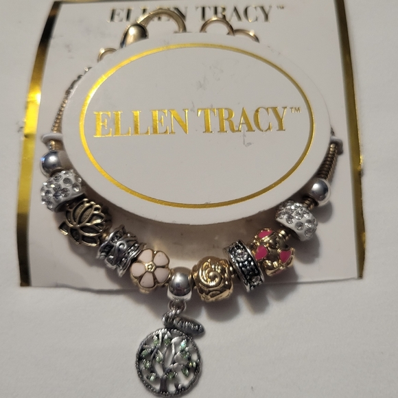 Ellen Tracy Gold and Silvertone Family Charm Bracelet 🍍 - Picture 1 of 2